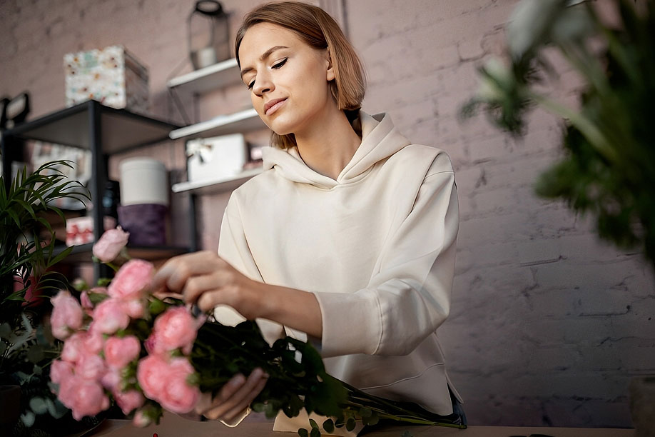 راهنمای خرید گل در مناسبت‌های مختلف - گلفروشی رابو